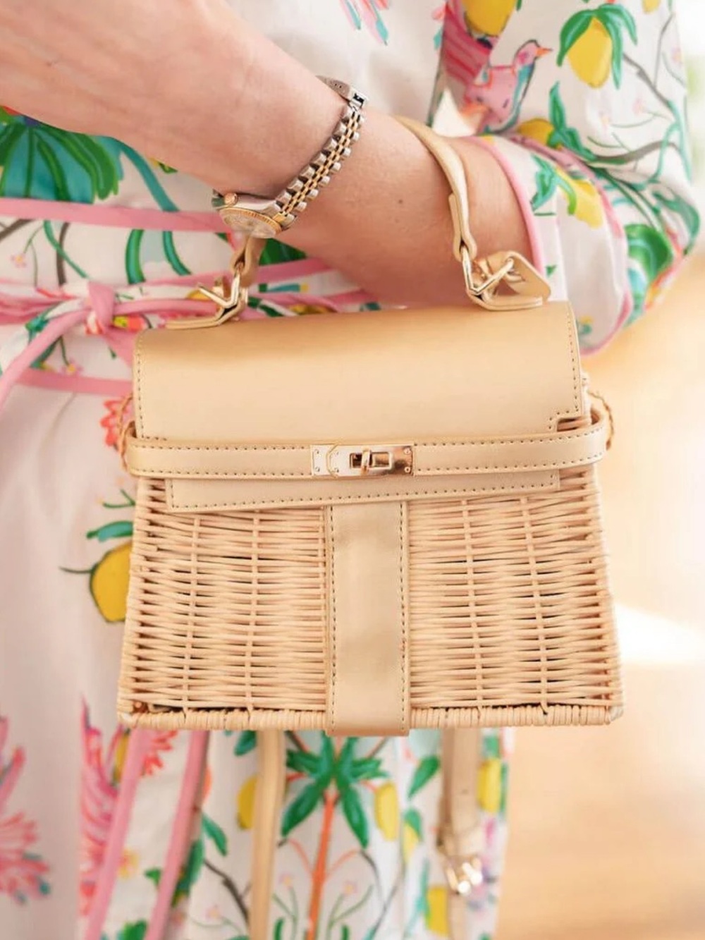 Lisi Lerch Celine Wicker Handbag Gold NWT Coastal Chic Crossbody - Picture 2 of 6